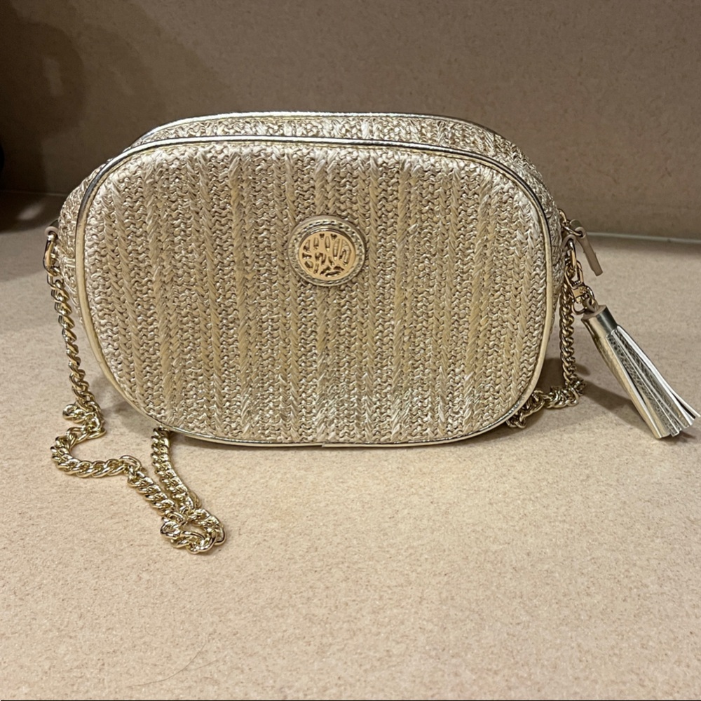Lilly Pulitzer- Elegant Gold Crossbody Bag